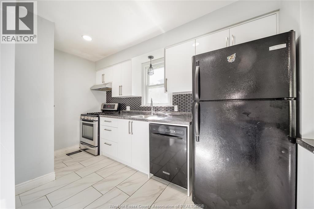 3162 Curry Avenue, Windsor, Ontario  N9E 2T3 - Photo 12 - 26002495