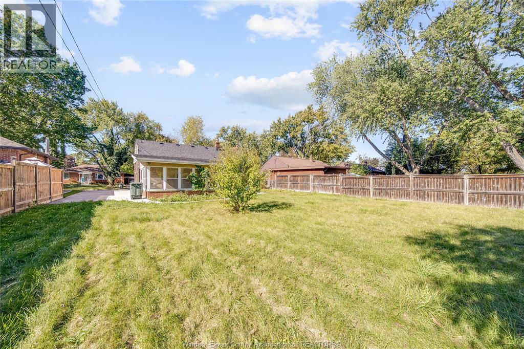 3162 Curry Avenue, Windsor, Ontario  N9E 2T3 - Photo 42 - 26002495