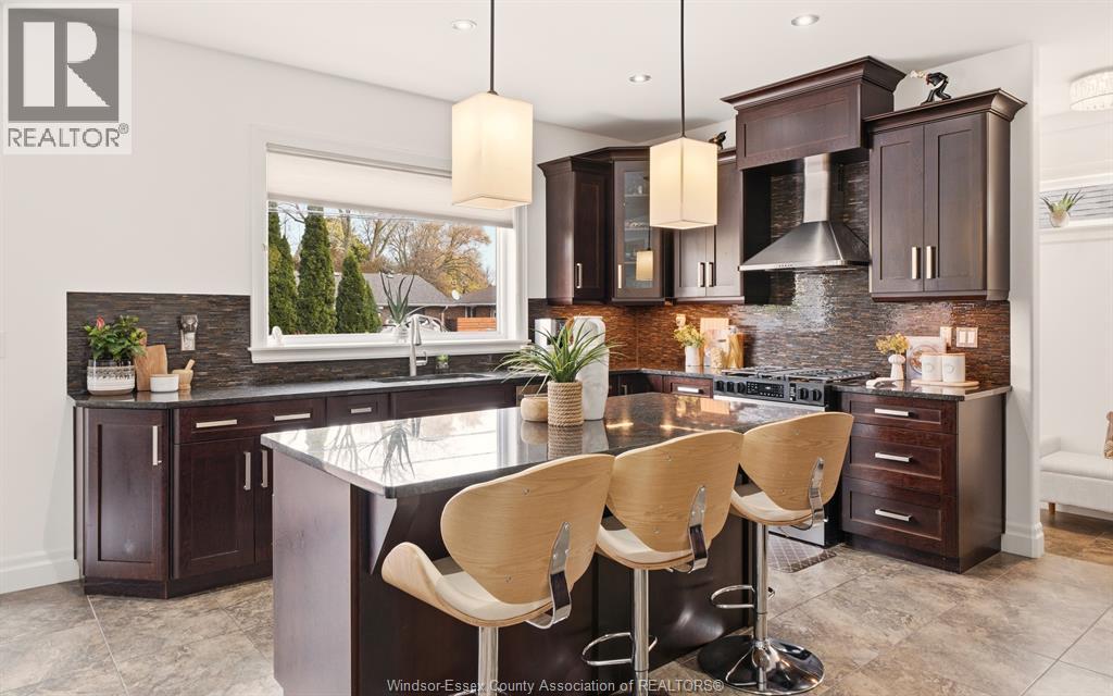 425 Superior Street, Lasalle, Ontario  N9J 3Z5 - Photo 10 - 26002546