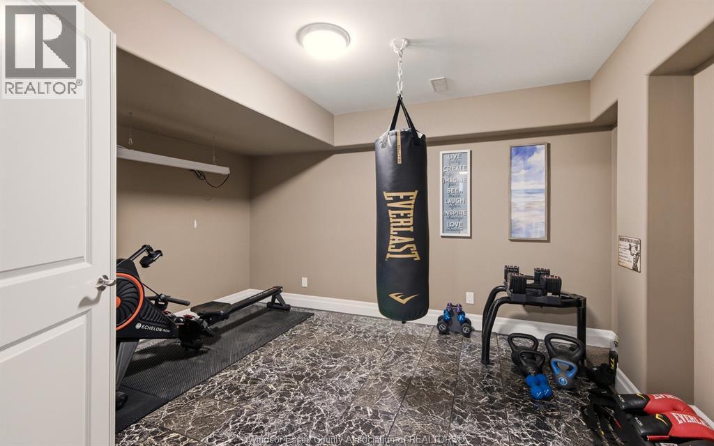 425 Superior Street, Lasalle, Ontario  N9J 3Z5 - Photo 27 - 26002546