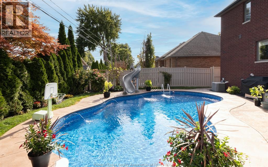 425 Superior Street, Lasalle, Ontario  N9J 3Z5 - Photo 35 - 26002546