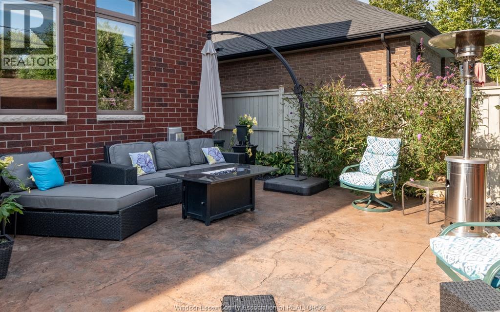 425 Superior Street, Lasalle, Ontario  N9J 3Z5 - Photo 39 - 26002546