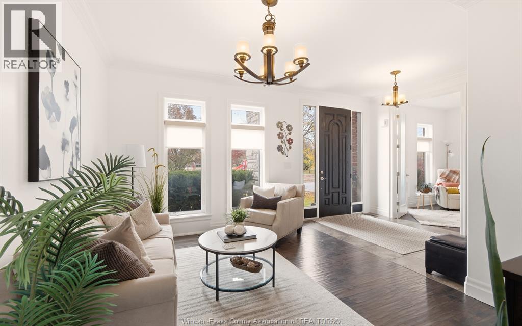 425 Superior Street, Lasalle, Ontario  N9J 3Z5 - Photo 4 - 26002546