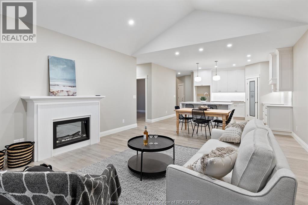 77 Pereira Drive, Harrow, Ontario  N0R 1G0 - Photo 12 - 26002565