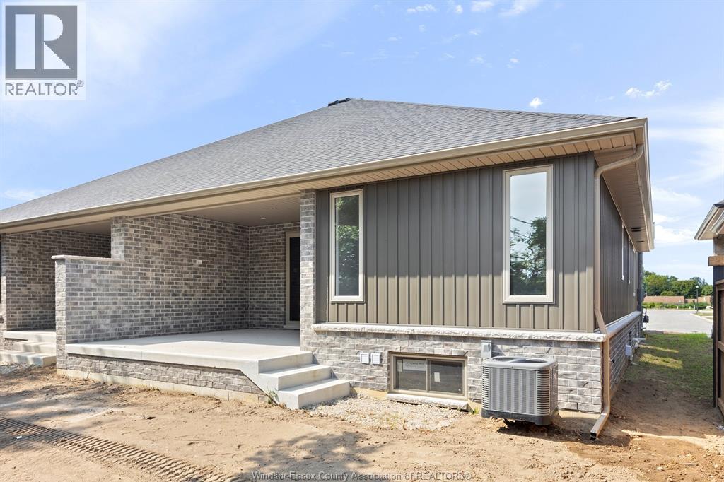 77 Pereira Drive, Harrow, Ontario  N0R 1G0 - Photo 22 - 26002565