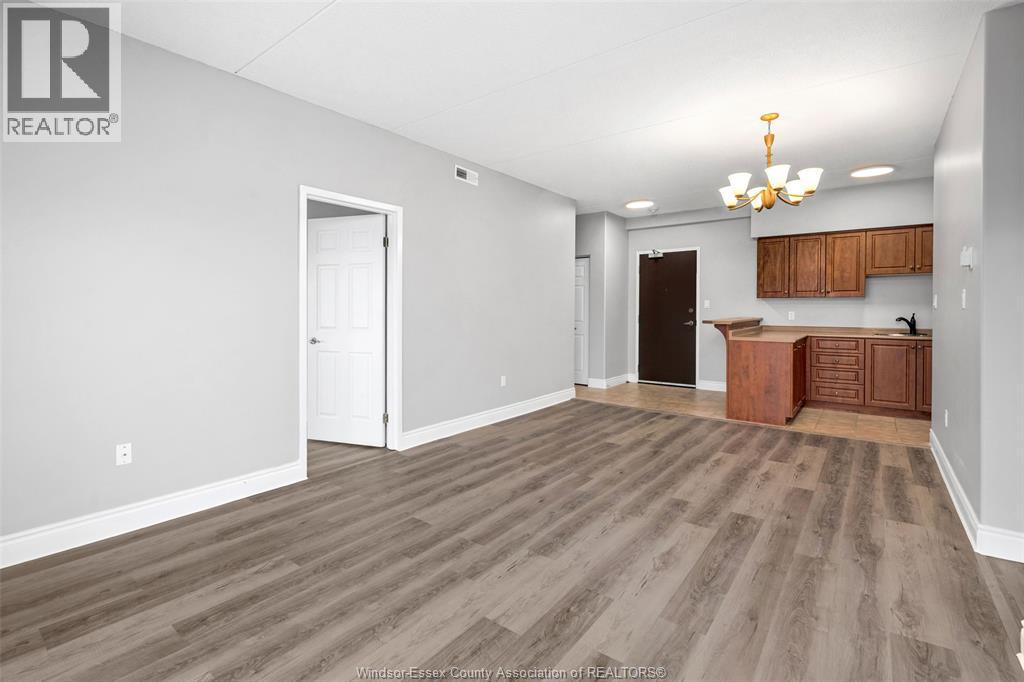 200 Manning Unit# 410, Tecumseh, Ontario  N8N 0A8 - Photo 5 - 26002691