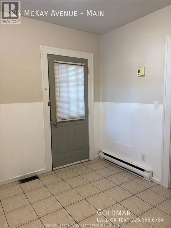202-204 Mckay, Windsor, Ontario  N9B 1Z4 - Photo 4 - 26002705