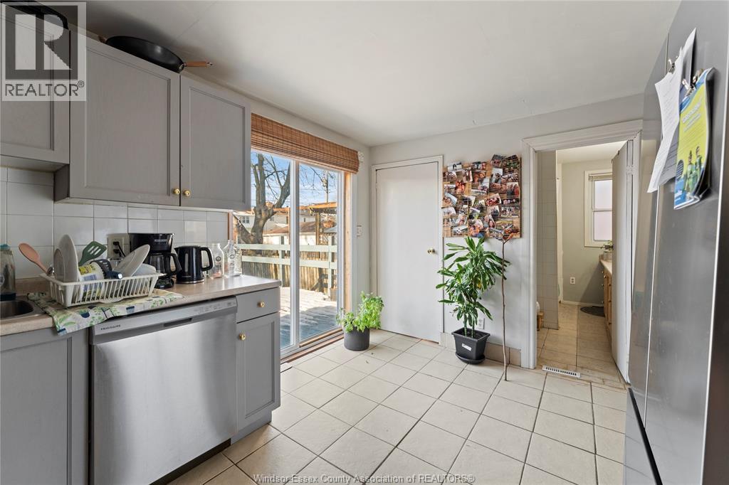 977 Gladstone, Windsor, Ontario  N9A 2R5 - Photo 21 - 26002720