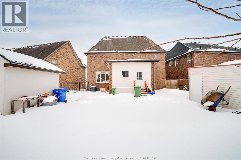 2280 Dandurand, Windsor, Ontario  N9E 4Z7 - Photo 44 - 26002621