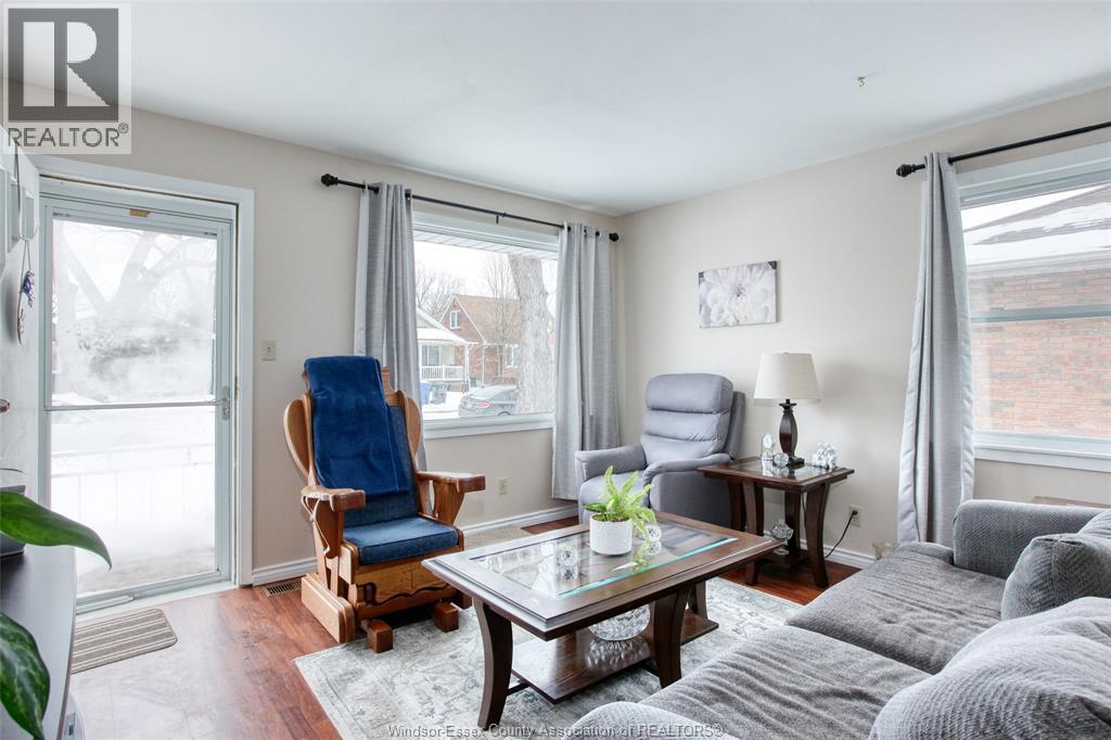 1067 St. Louis, Windsor, Ontario  N8S 2K9 - Photo 3 - 26002808