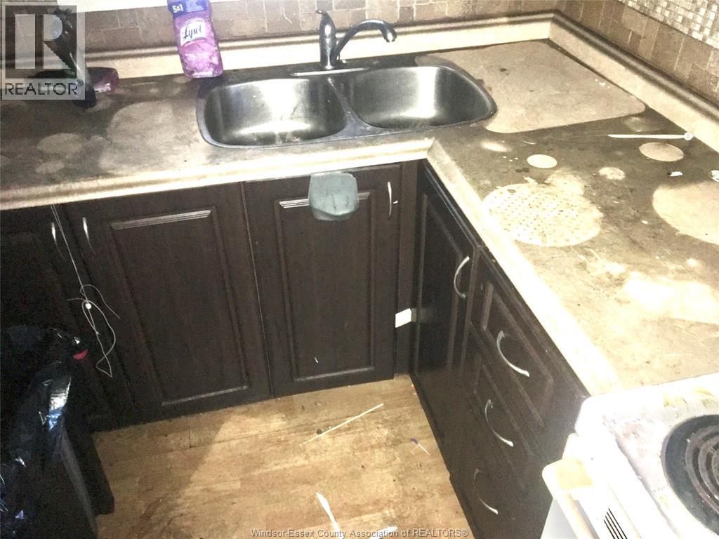 1634 Pillette, Windsor, Ontario  N8Y 3C5 - Photo 8 - 26002844