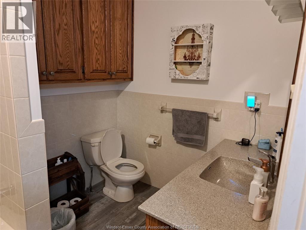 21 Briarwood Avenue, Leamington, Ontario  N8H 5G2 - Photo 13 - 26002672