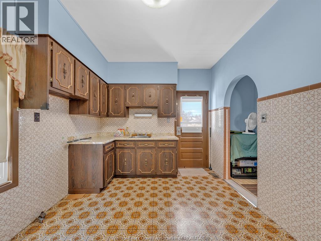 841 Pierre Avenue, Windsor, Ontario  N9A 2K6 - Photo 8 - 26001893