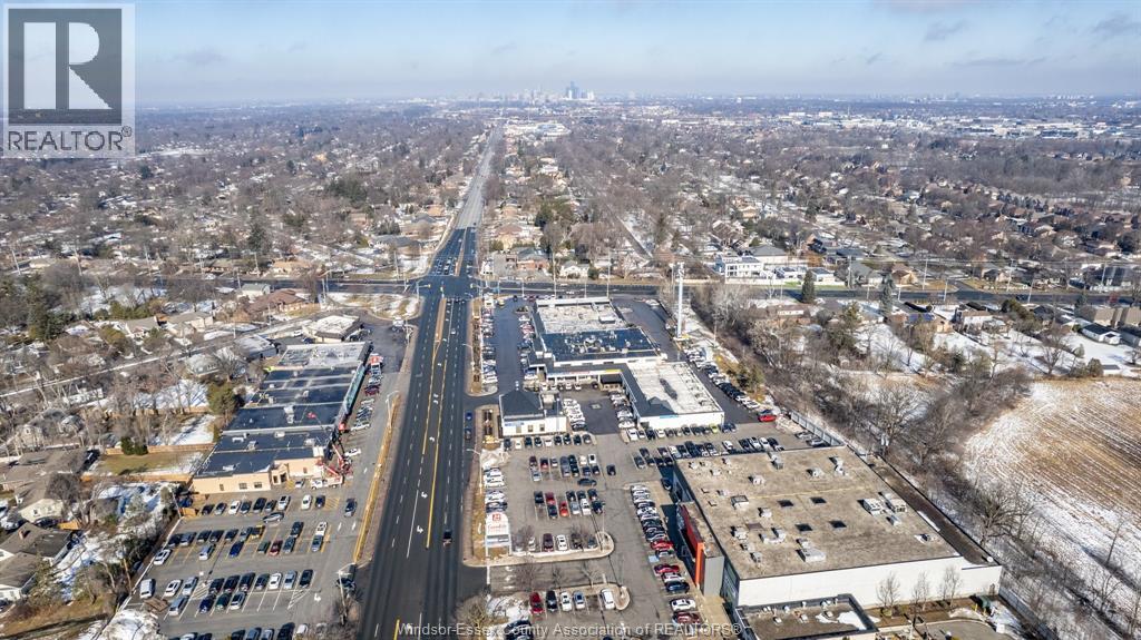 3850 Dougall Unit# 103, Windsor, Ontario  N9G 1X2 - Photo 12 - 26002367