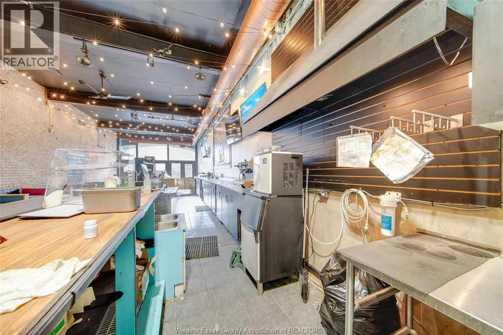 20 Chatham Street East, Windsor, Ontario  N9A 2W1 - Photo 19 - 26003005