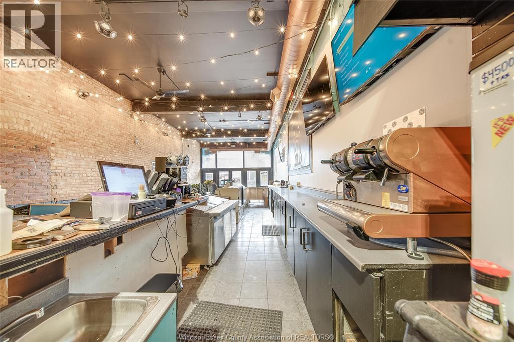 20 Chatham Street East, Windsor, Ontario  N9A 2W1 - Photo 20 - 26003005