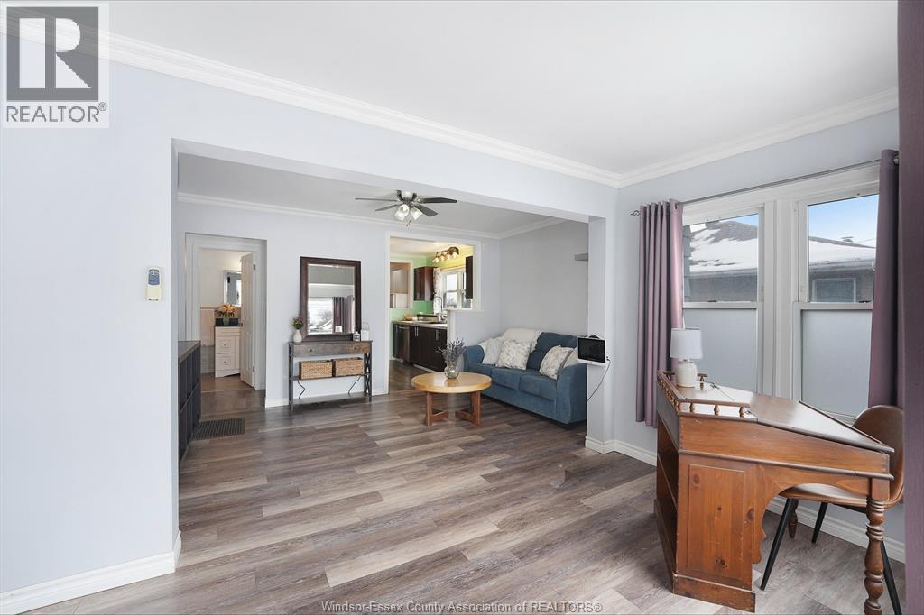 1994 Jefferson, Windsor, Ontario  N8T 2W2 - Photo 7 - 26003020