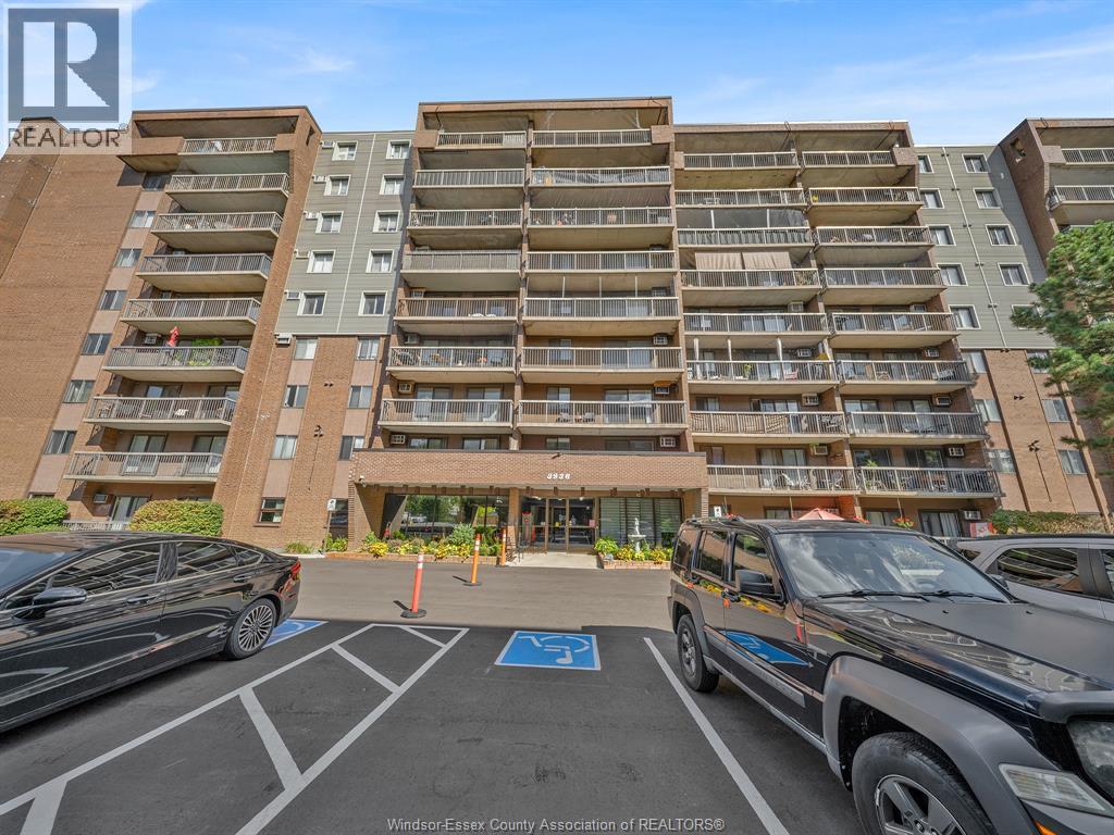 3936 Wyandotte Street East Unit# 206, Windsor, Ontario  N8Y 4V1 - Photo 2 - 26003025