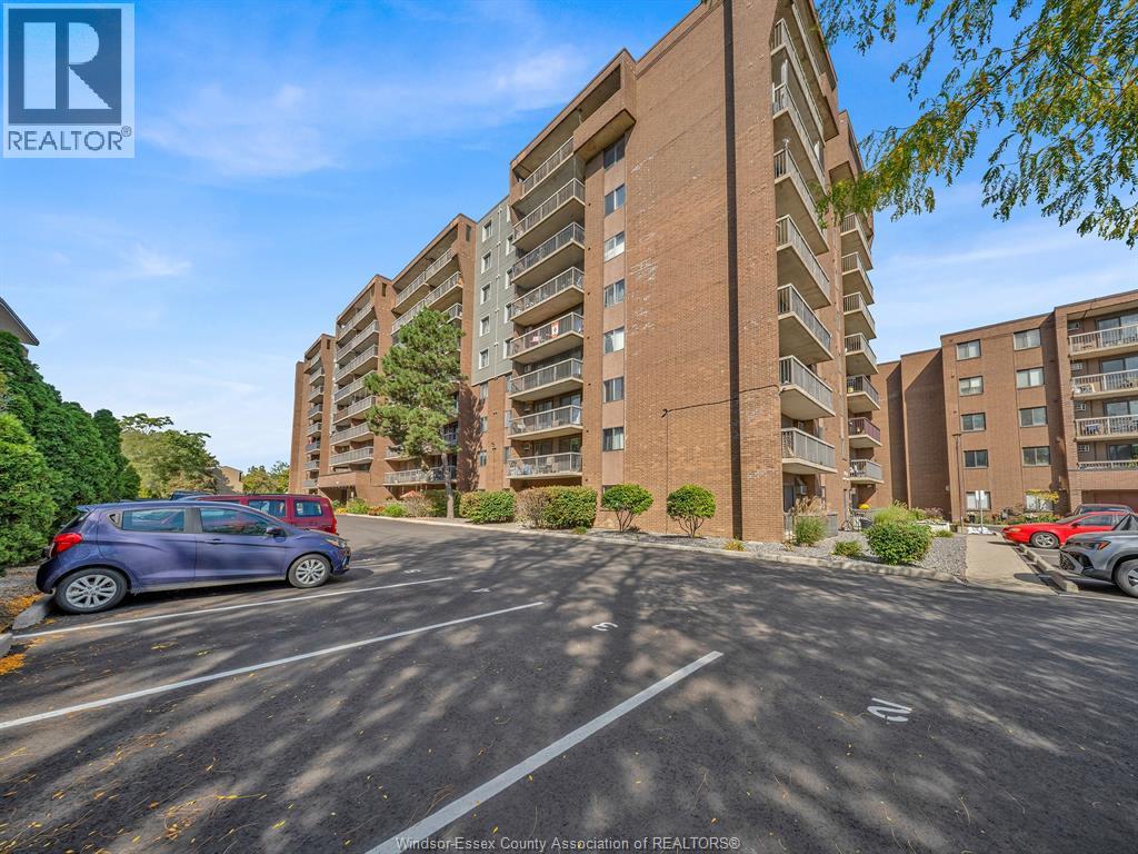 3936 Wyandotte Street East Unit# 206, Windsor, Ontario  N8Y 4V1 - Photo 3 - 26003025