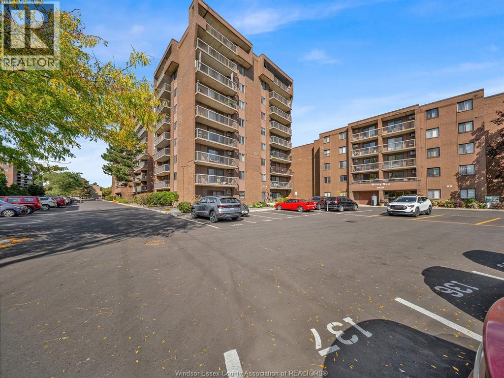 3936 Wyandotte Street East Unit# 206, Windsor, Ontario  N8Y 4V1 - Photo 4 - 26003025
