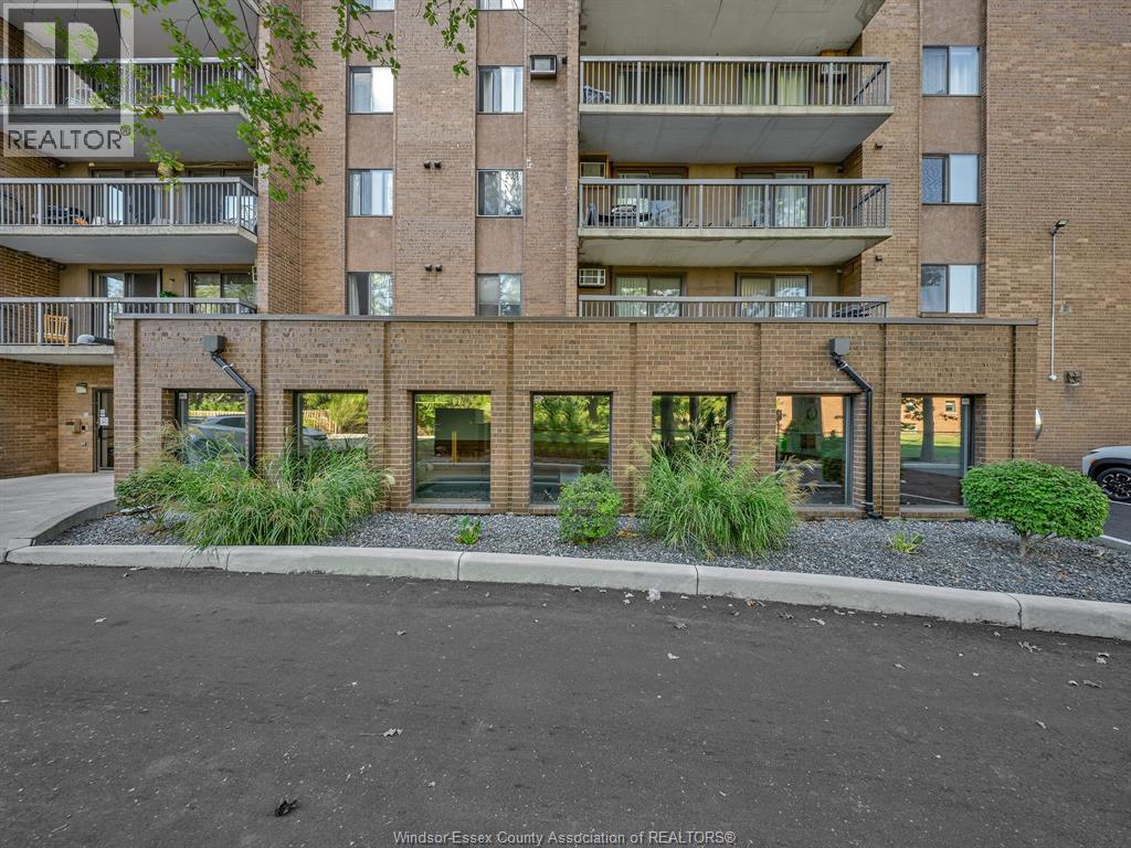 3936 Wyandotte Street East Unit# 206, Windsor, Ontario  N8Y 4V1 - Photo 6 - 26003025