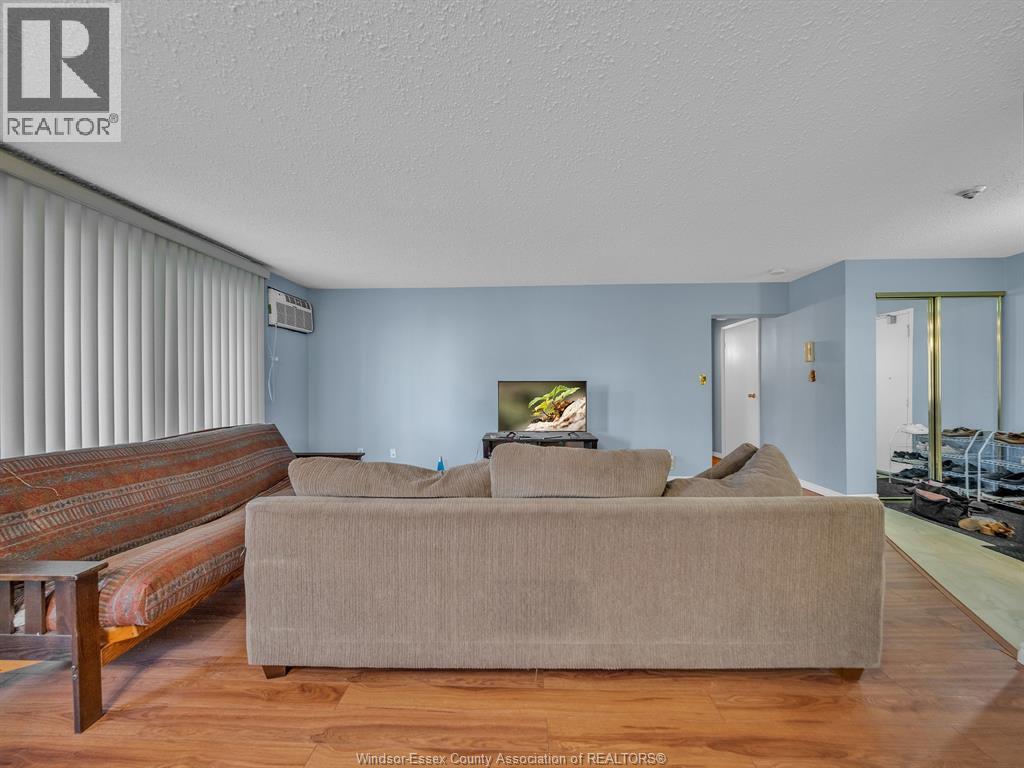 3936 Wyandotte Street East Unit# 206, Windsor, Ontario  N8Y 4V1 - Photo 8 - 26003025