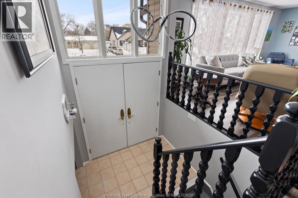 19079 Blue Water Avenue, Lakeshore, Ontario  N0P 2L0 - Photo 7 - 26003021