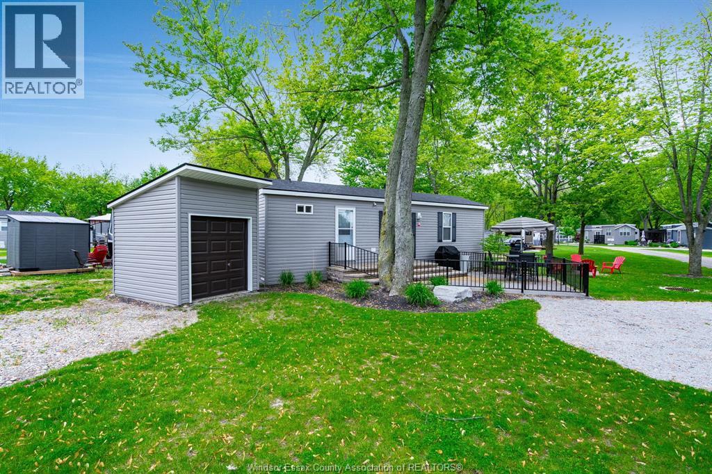 981 County Rd 2 Unit# 522, Lakeshore, Ontario  N8N 4P4 - Photo 19 - 26002925