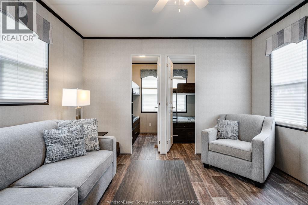 981 County Rd 2 Unit# 522, Lakeshore, Ontario  N8N 4P4 - Photo 8 - 26002925