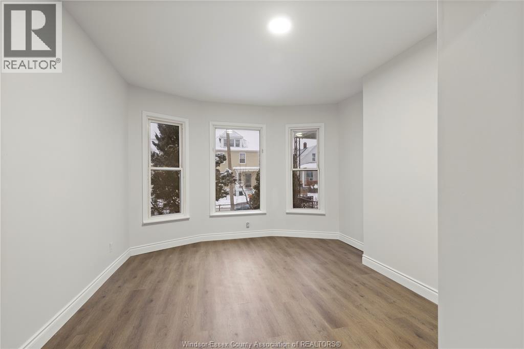 722 Dougall Unit# Main, Windsor, Ontario  N9A 4P8 - Photo 10 - 26003052