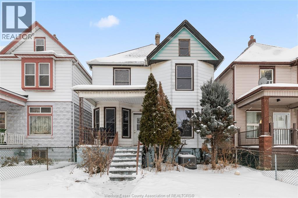 722 Dougall Unit# UPPER, Windsor, Ontario