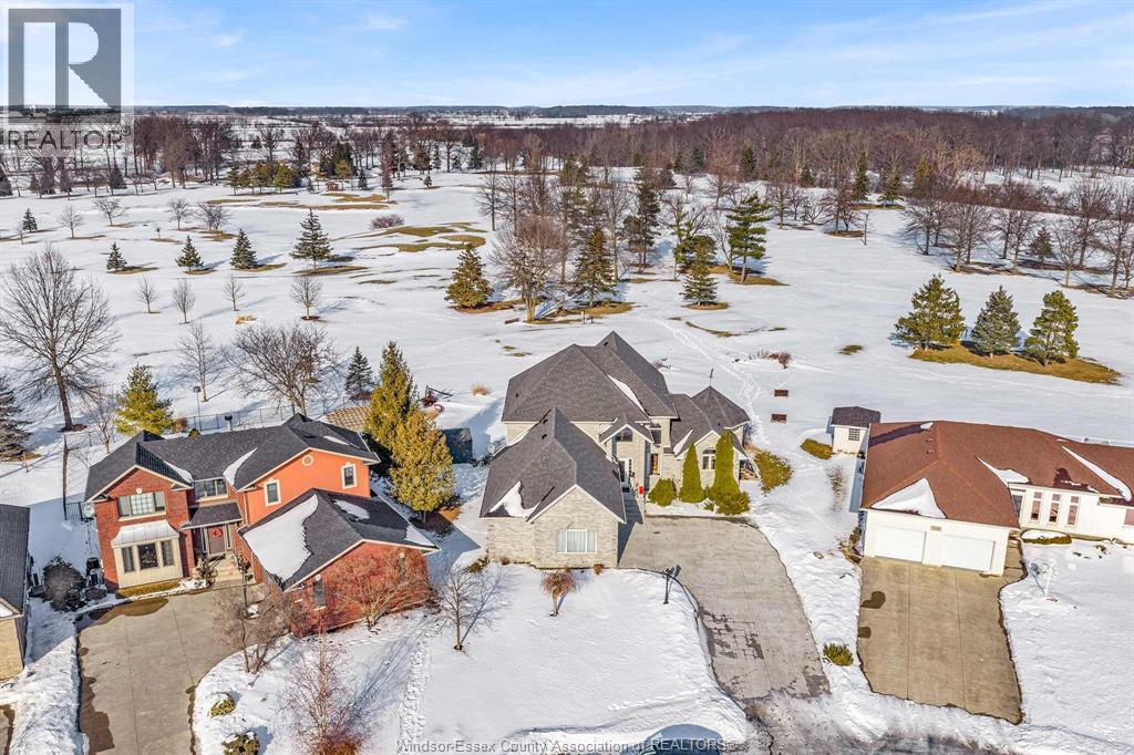 7054 Eagle Crescent, Amherstburg, Ontario  N0R 1J0 - Photo 2 - 26002883