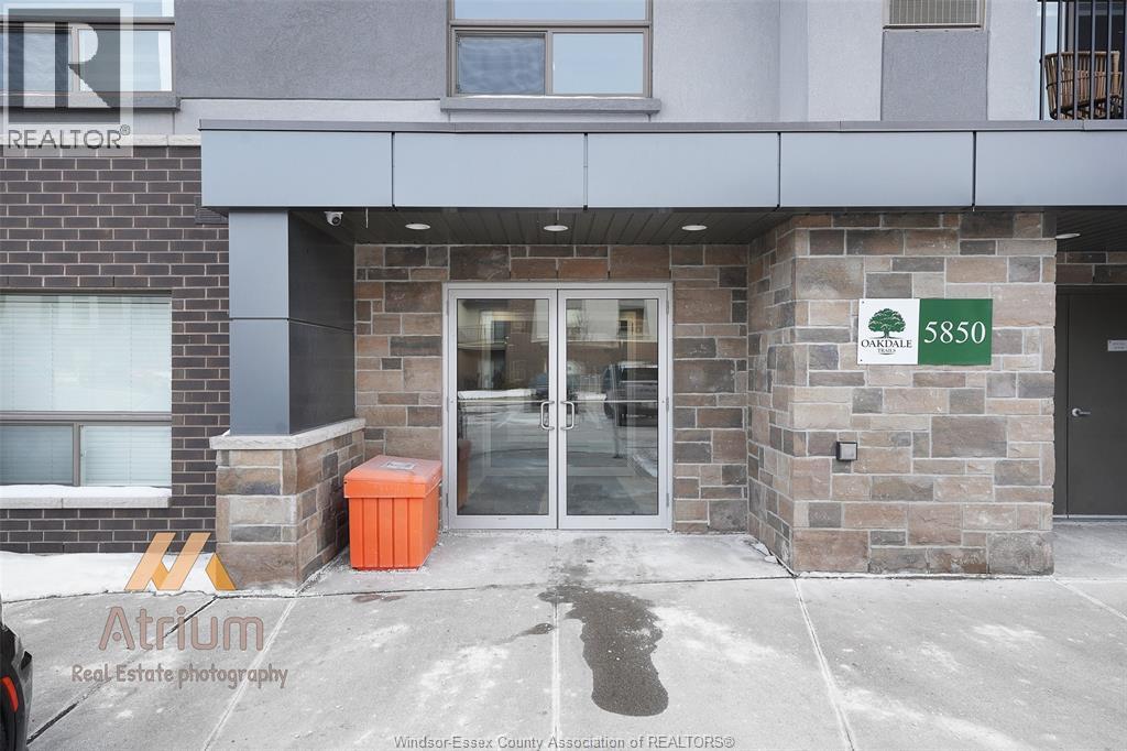 5850 Newman Boulevard Unit# 109, Lasalle, Ontario  N9J 0E2 - Photo 2 - 26003135