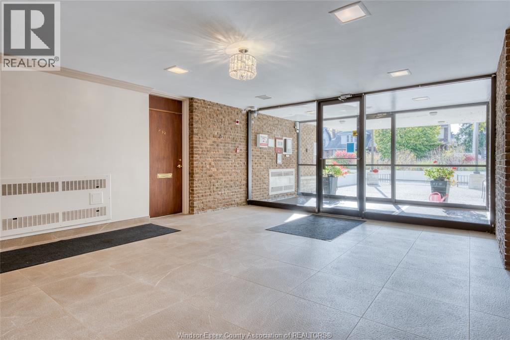 2144 Pelissier Unit# 402, Windsor, Ontario  N8X 1N4 - Photo 28 - 26003143