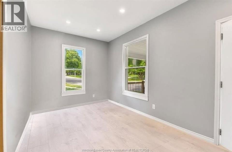 3092 Sandwich Unit# Main, Windsor, Ontario  N9C 1A4 - Photo 4 - 26003112