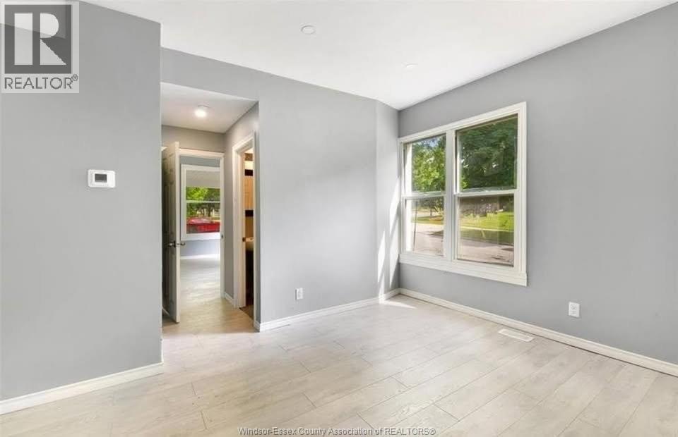 3092 Sandwich Unit# Main, Windsor, Ontario  N9C 1A4 - Photo 7 - 26003112