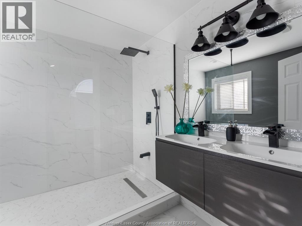 957 Banwell, Windsor, Ontario  N8P 1J3 - Photo 23 - 26003147