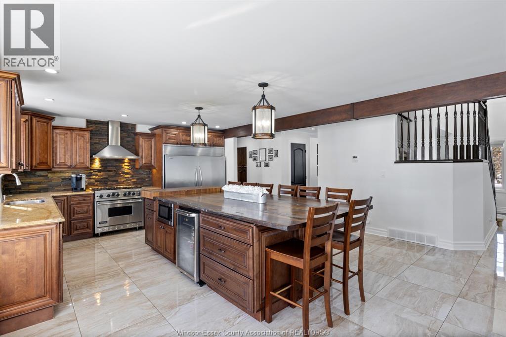 313 Crystal Bay Drive, Amherstburg, Ontario  N9V 4A6 - Photo 3 - 26003176