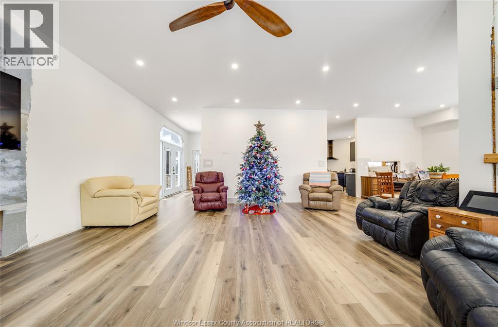 856 Talbot, Lakeshore, Ontario  N0R 1K0 - Photo 8 - 26003323