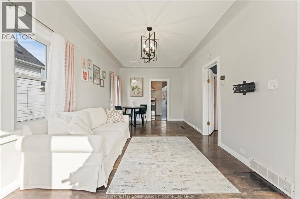376 Lauzon, Windsor, Ontario  N8S 3L9 - Photo 10 - 26003351