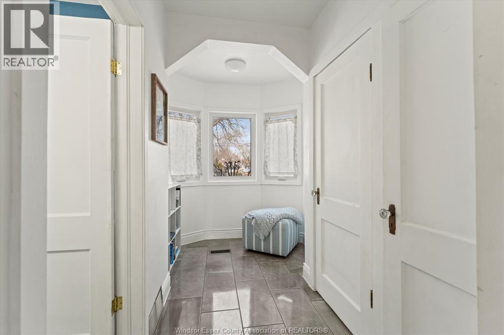376 Lauzon, Windsor, Ontario  N8S 3L9 - Photo 19 - 26003351