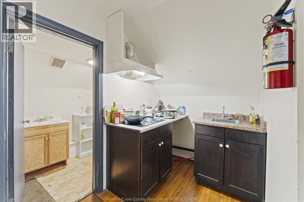 3060 Sandwich Unit# Room 1, Windsor, Ontario  N9C 1A4 - Photo 24 - 26003442
