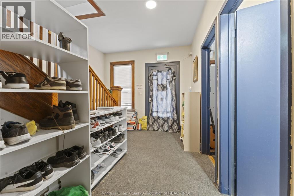 3060 Sandwich Unit# Room 1, Windsor, Ontario  N9C 1A4 - Photo 3 - 26003442