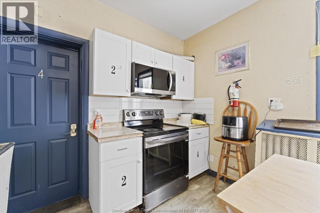 3060 Sandwich Unit# Room 1, Windsor, Ontario  N9C 1A4 - Photo 6 - 26003442