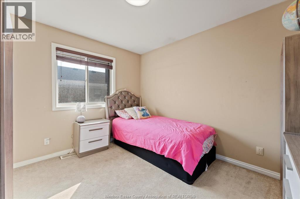 2972 Jennifer, Windsor, Ontario  N8W 5J2 - Photo 16 - 26003438