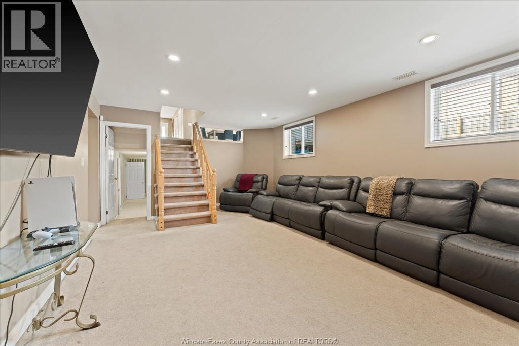 2972 Jennifer, Windsor, Ontario  N8W 5J2 - Photo 19 - 26003438
