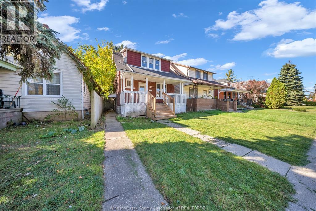 1137 Bruce Avenue, Windsor, Ontario  N9A 4Y3 - Photo 4 - 26003431