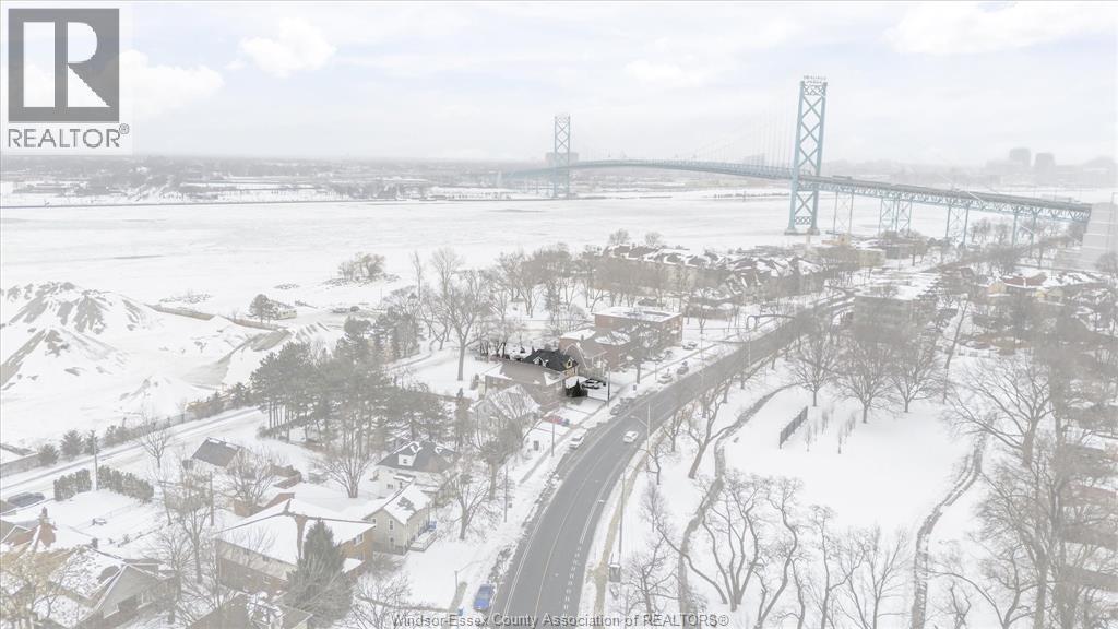 3060 Sandwich Unit# 3rd Floor Loft, Windsor, Ontario  N9C 1A4 - Photo 44 - 26003447