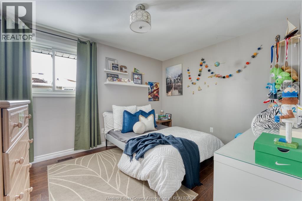 9485 Ridge, Windsor, Ontario  N8R 1G5 - Photo 20 - 26003449