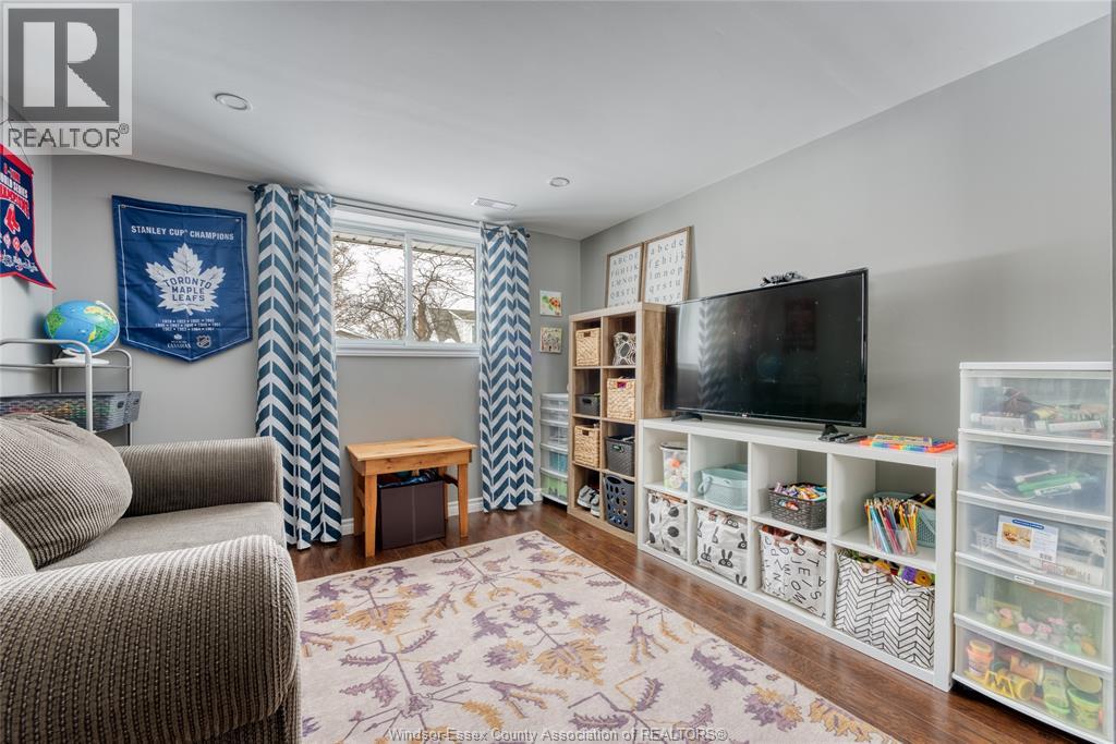 9485 Ridge, Windsor, Ontario  N8R 1G5 - Photo 27 - 26003449